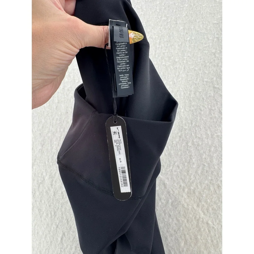 Nike x SKIMS - Dri-FIT High Waisted Matte Leggings - Black - S - Womens
